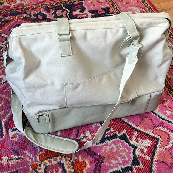 Beis Weekender - Picture 5 of 5